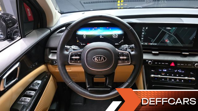 Kia CARNIVAL 9-Seater Signature купить на сайте DeffCars