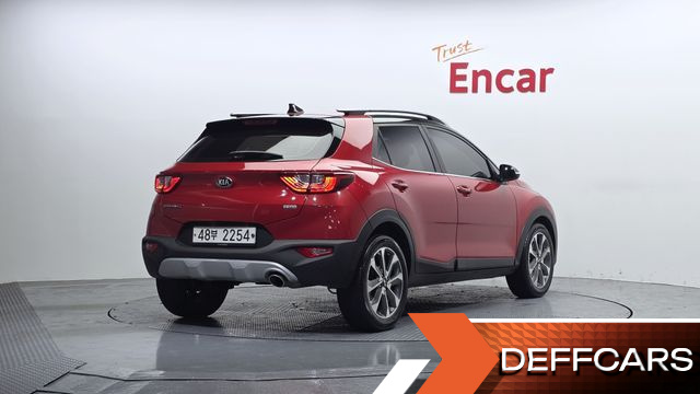 Kia STONIC 1.0 Turbo Prestige купить на сайте DeffCars