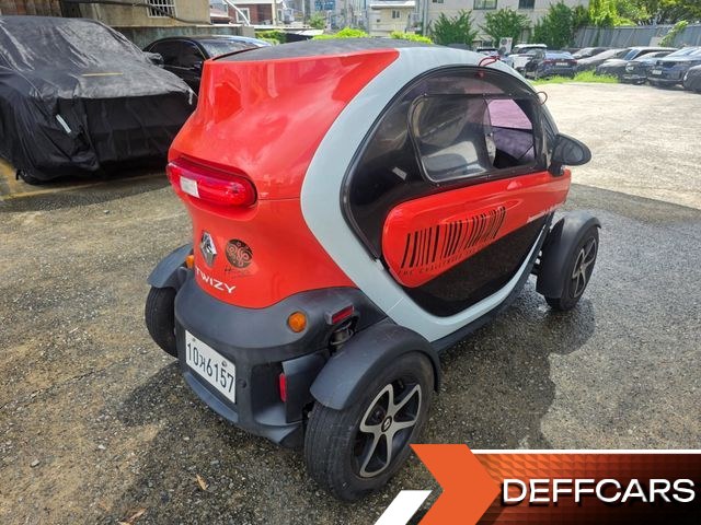 Renault-KoreaSamsung TWIZY Intens(2-seater) купить на сайте DeffCars