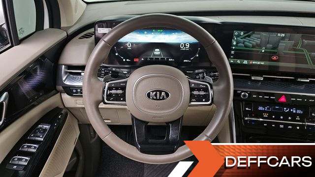 Kia CARNIVAL 9-Seater Hi-Limousine Signature купить на сайте DeffCars