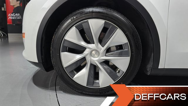 Tesla MODEL Y Long Range AWD купить на сайте DeffCars