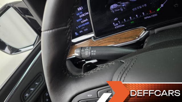 Cadillac ESCALADE 6.2 ESV ESV Premium Luxury Platinum купить на сайте DeffCars