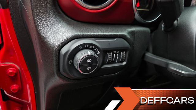 Jeep WRANGLER 2.0 Rubicon 4Door купить на сайте DeffCars