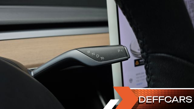 Tesla MODEL 3 Standard Range Plue RWD купить на сайте DeffCars