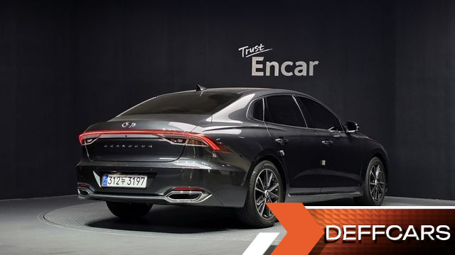 Hyundai GRANDEUR 2.5 Le Blanc купить на сайте DeffCars