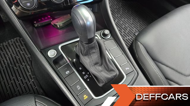 Volkswagen JETTA 1.4 TSI Prestige купить на сайте DeffCars