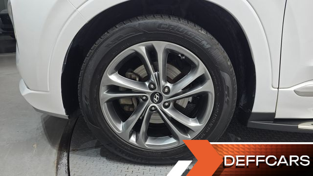 Hyundai SANTAFE Diesel 2.2 2WD Inspiraition купить на сайте DeffCars