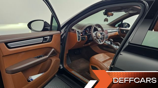 Porsche CAYENNE 3.0 PLATINUM EDITION купить на сайте DeffCars