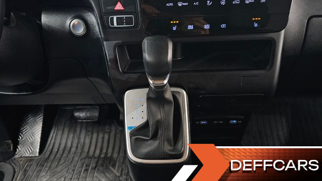 Hyundai STARIA Cargo 5-Seater Modern купить на сайте DeffCars