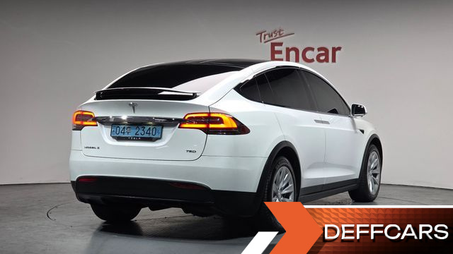 Tesla MODEL X 75D купить на сайте DeffCars