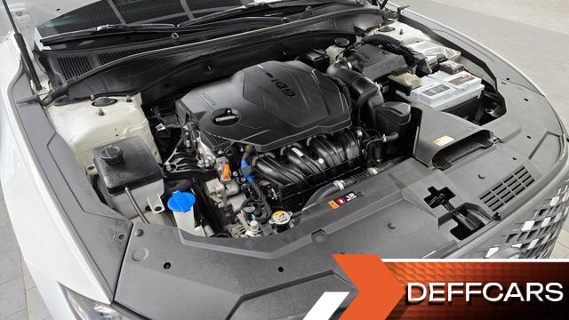 Hyundai GRANDEUR 2.5 Le Blanc купить на сайте DeffCars