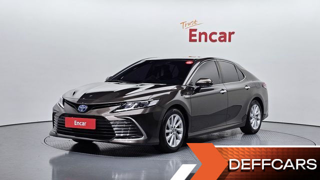 Toyota CAMRY 2.5 LE Hybrid купить на сайте DeffCars