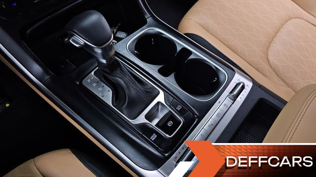 Kia CARNIVAL 9-Seater Prestige купить на сайте DeffCars