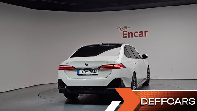 BMW 5-SERIES 530i xDrive M Sport купить на сайте DeffCars