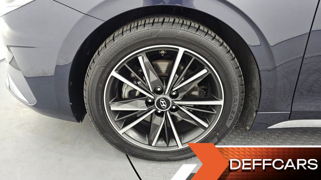 Hyundai GRANDEUR 2.5 Premium Choice купить на сайте DeffCars
