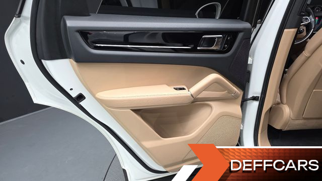 Porsche CAYENNE 3.0 купить на сайте DeffCars