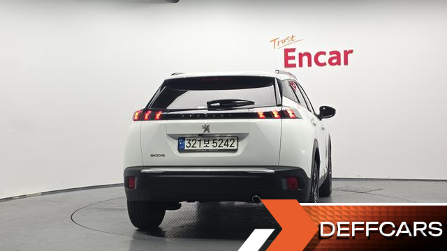 Peugeot 2008 1.5 BlueHDi Allure купить на сайте DeffCars