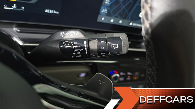 Kia CARNIVAL Gasoline 9-Seater Signature купить на сайте DeffCars