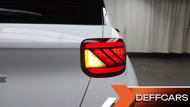 Hyundai VENUE 1,6 Premium купить на сайте DeffCars