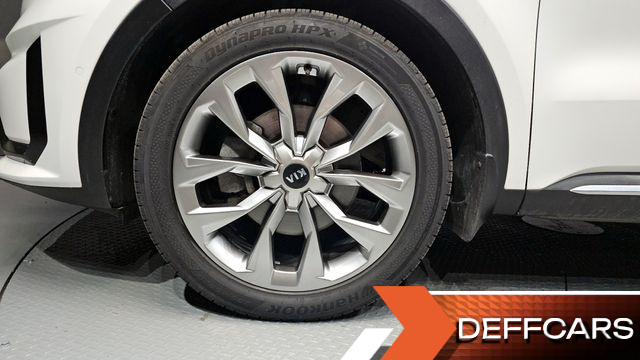 Kia SORENTO Diesel 2.2 4WD Signature купить на сайте DeffCars
