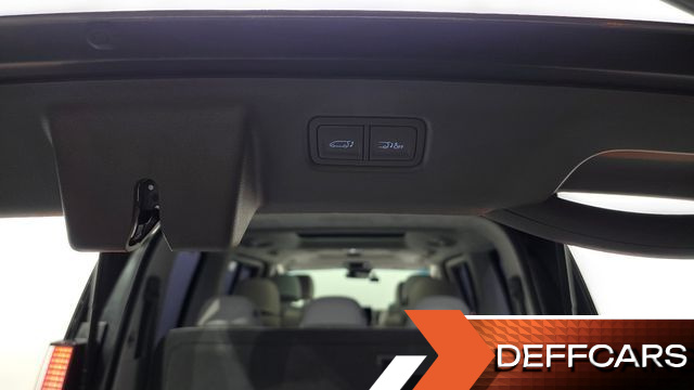 Hyundai STARIA L3.5 Lounge 9-Seater Inspiration купить на сайте DeffCars