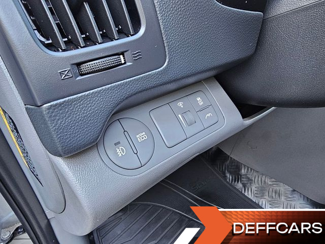 Hyundai STAREX Van 5-Seater Smart купить на сайте DeffCars