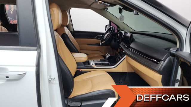 Kia CARNIVAL 9-Seater Prestige купить на сайте DeffCars