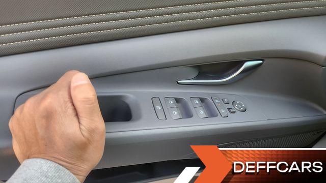 Hyundai AVANTE 1.6 Inspiration купить на сайте DeffCars