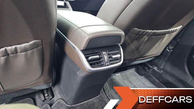 Hyundai GRANDEUR 3.0 LPi Premium Choice купить на сайте DeffCars