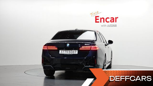 BMW 5-SERIES 520i M Sport купить на сайте DeffCars