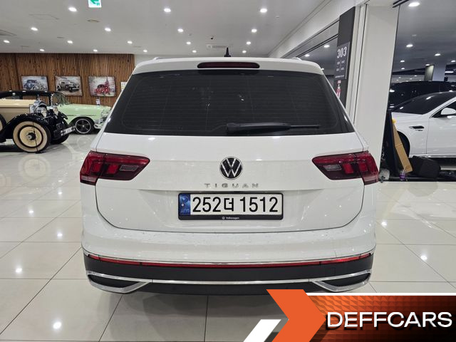 Volkswagen TIGUAN 2.0 TDI Premium купить на сайте DeffCars