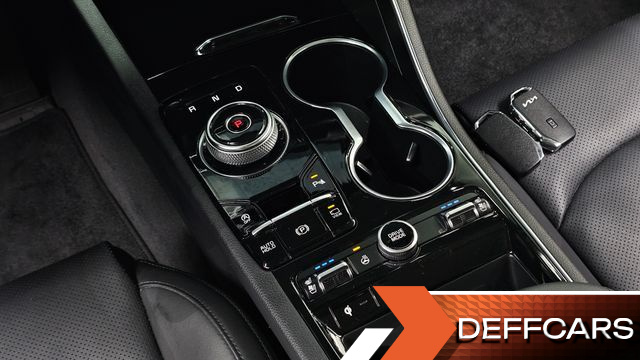Kia K5 2.0 Noblesse купить на сайте DeffCars