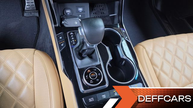 Kia MOHAVE Diesel 3.0 4WD 5-Seater Masters купить на сайте DeffCars