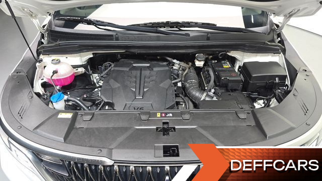 Kia CARNIVAL Gasoline 9-Seater Signature купить на сайте DeffCars
