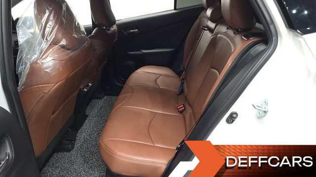 Toyota PRIUS 1.8 купить на сайте DeffCars