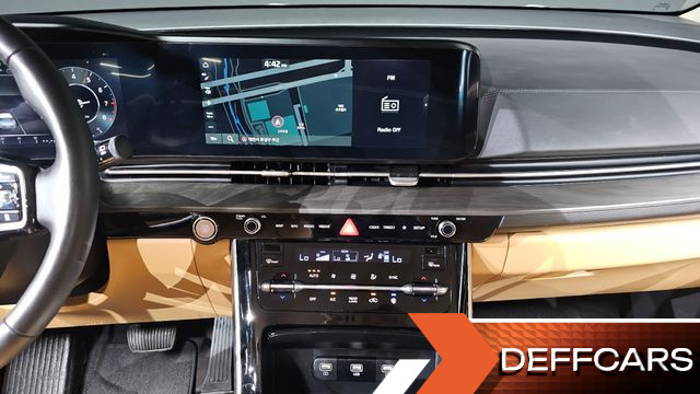 Kia CARNIVAL Gasoline 9-Seater Signature купить на сайте DeffCars