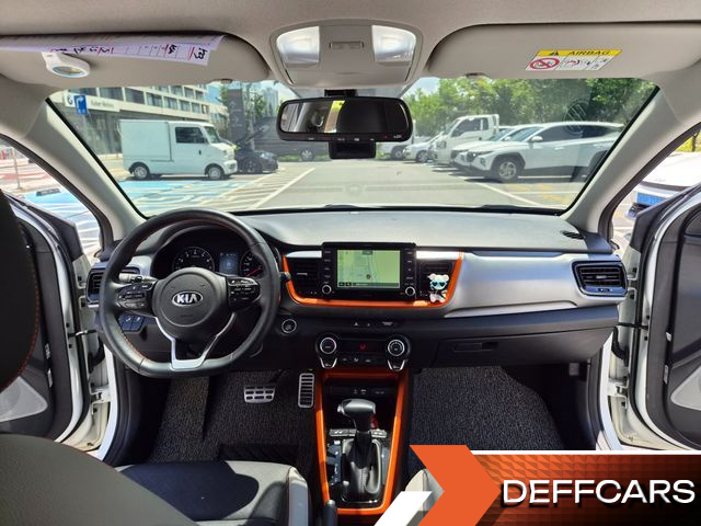 Kia STONIC 1.4 Prestige купить на сайте DeffCars