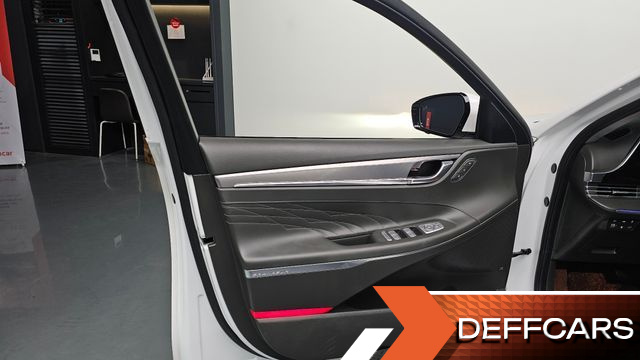 Hyundai GRANDEUR 3.3 Calligraphy купить на сайте DeffCars