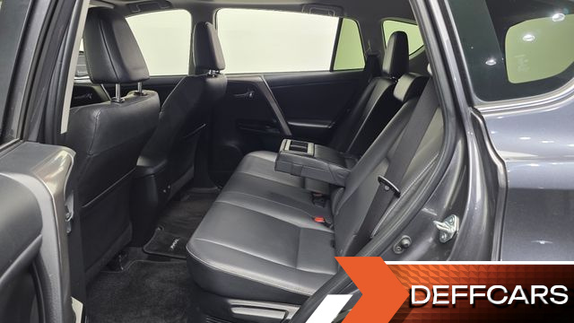 Toyota RAV4 2.5 4WD Hybrid 4th купить на сайте DeffCars