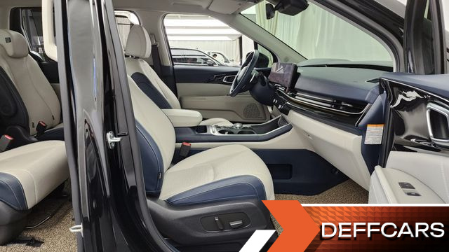 Kia CARNIVAL HEV 9seater Gravity купить на сайте DeffCars