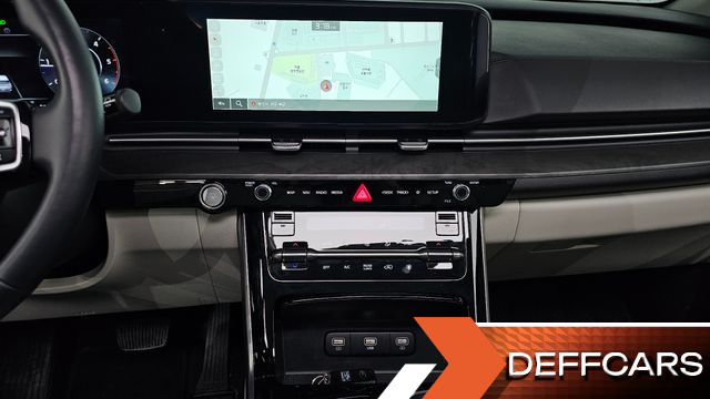 Kia CARNIVAL 7-Seater Signature купить на сайте DeffCars