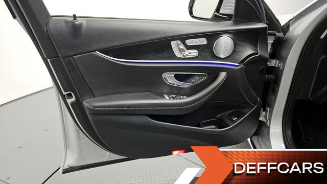 Mercedes E-CLASS E300 4MATIC Avnatgarde купить на сайте DeffCars