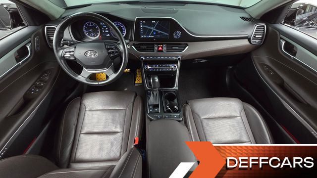 Hyundai GRANDEUR 3.0 Exclusive Special купить на сайте DeffCars