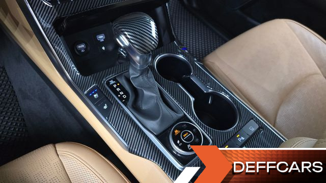 Kia MOHAVE Diesel 3.0 4WD 5-Seater Platinum купить на сайте DeffCars