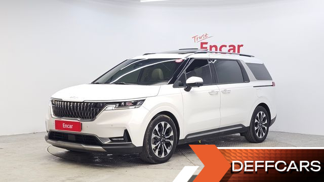 Kia CARNIVAL 9-Seater Signature купить на сайте DeffCars