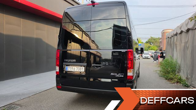 Hyundai SOLATI 15-seater Luxury купить на сайте DeffCars