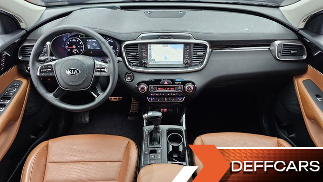 Kia SORENTO Gasoline 2.0 Turbo 2WD Master Special купить на сайте DeffCars