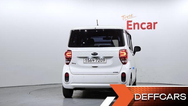 Kia RAY Van Prestige Special купить на сайте DeffCars