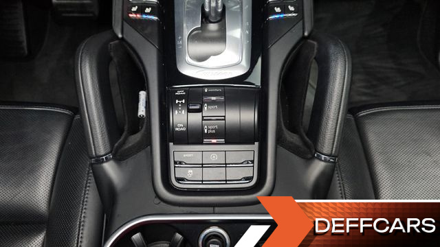 Porsche CAYENNE 3.0 Diesel Platium Edition 958 купить на сайте DeffCars