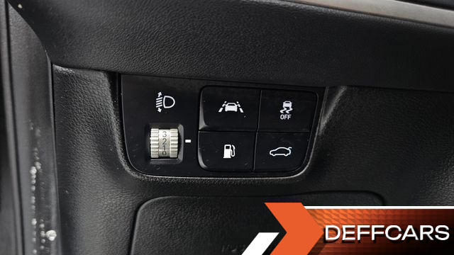 Hyundai GRANDEUR 3.3 Premium Choice купить на сайте DeffCars